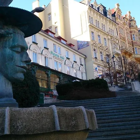 Chebsky Dvur - Egerlander Hof Hotell